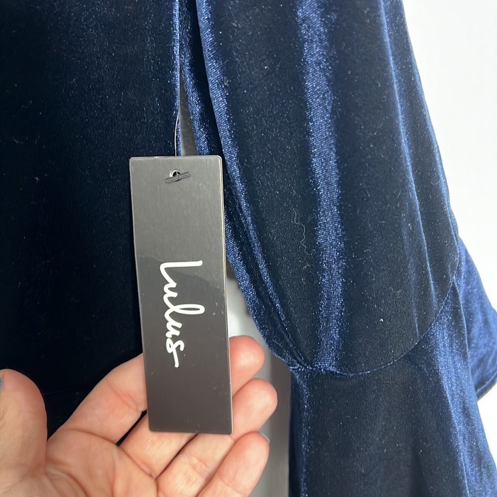 NWT Lulus Wrapped in Luxe Navy Blue Velvet Bell Sleeve Skater Dress Women size S - Picture 10 of 12